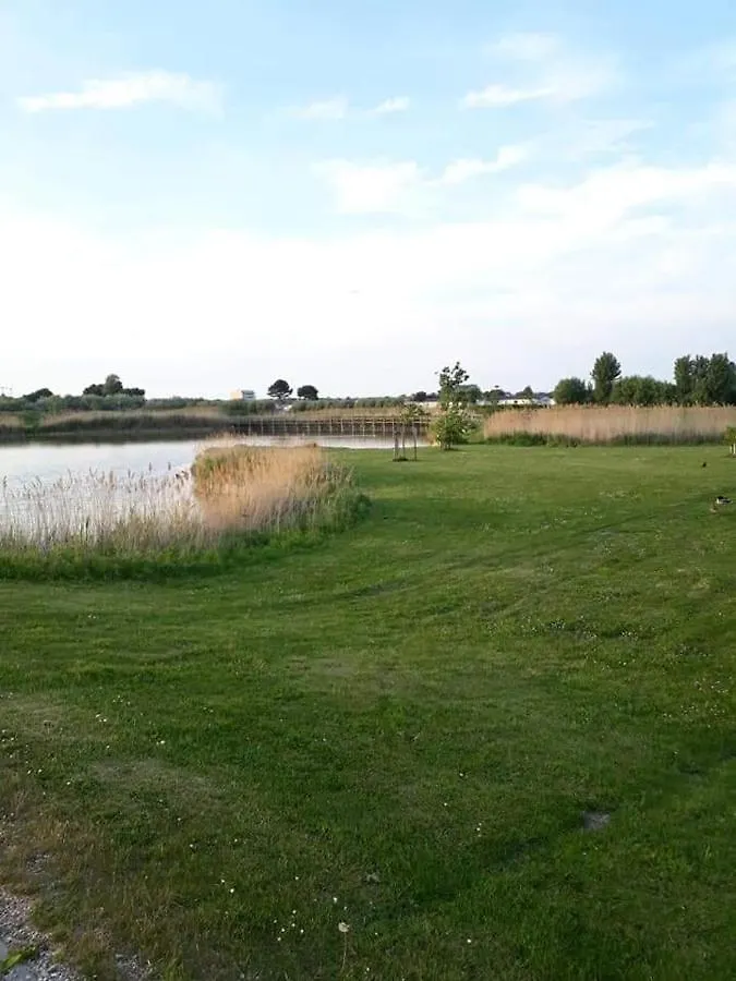 Luxe Vakantiechalet Met Omheinde Tuin Bredene 6Pers 0*,